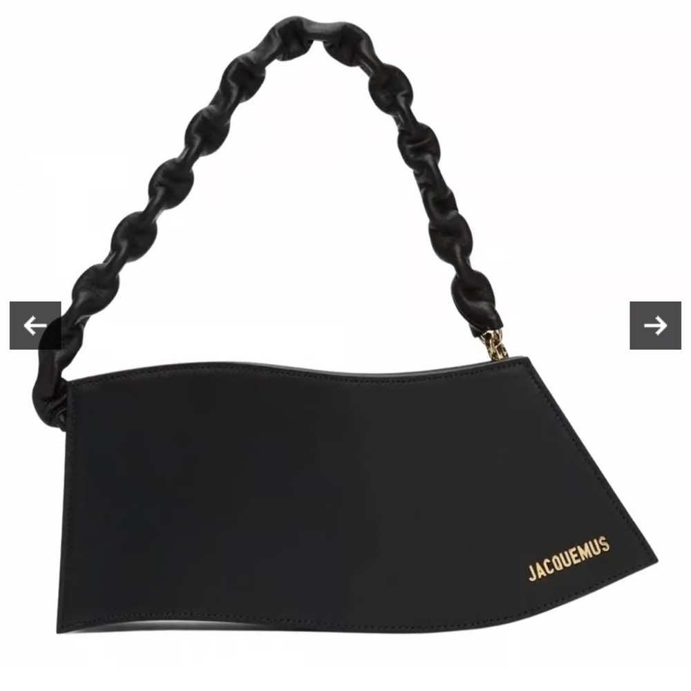 Jacquemus La Vague black leather Shoulder Bag